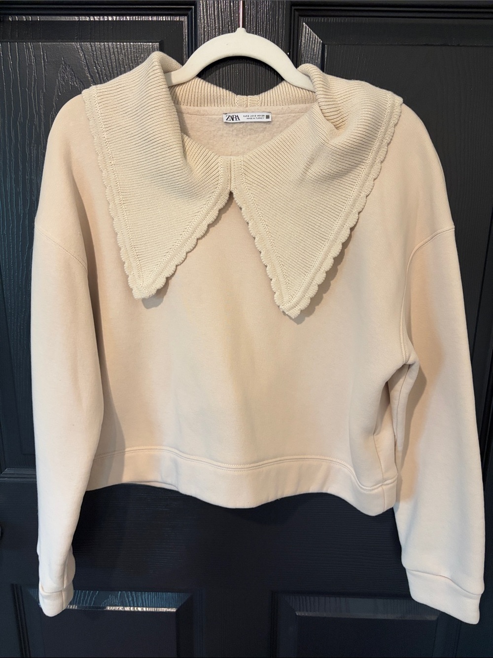 Zara Cream Peter Pan Collar Crewneck Sweatshirt